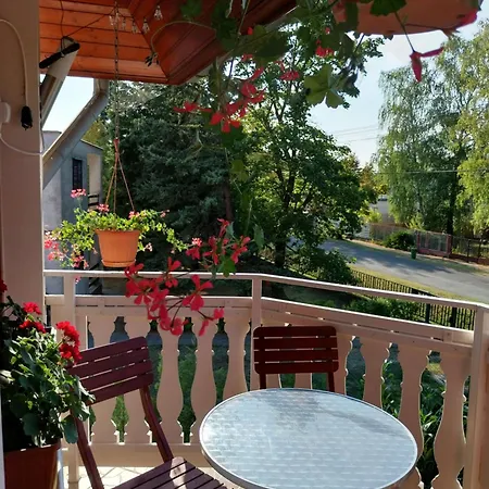 アパート Dessewffy *