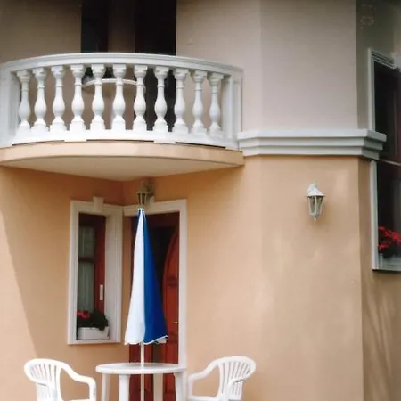 Apartment Dessewffy