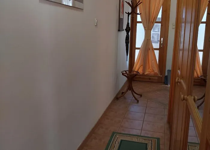 Dessewffy アパート *